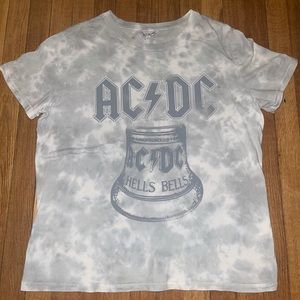 COPY - Elizabeth and James AC⚡️DC Graphic T-Shirt Size Large Women Tie Dye 100%…